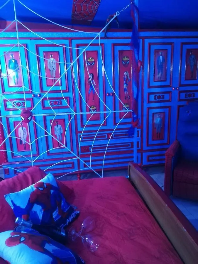 Spiderman House Hotel Catania